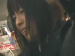 Girlfriend groped by stranger in train