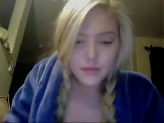 Blonde Teen on Cam - thesexycamgirls.com